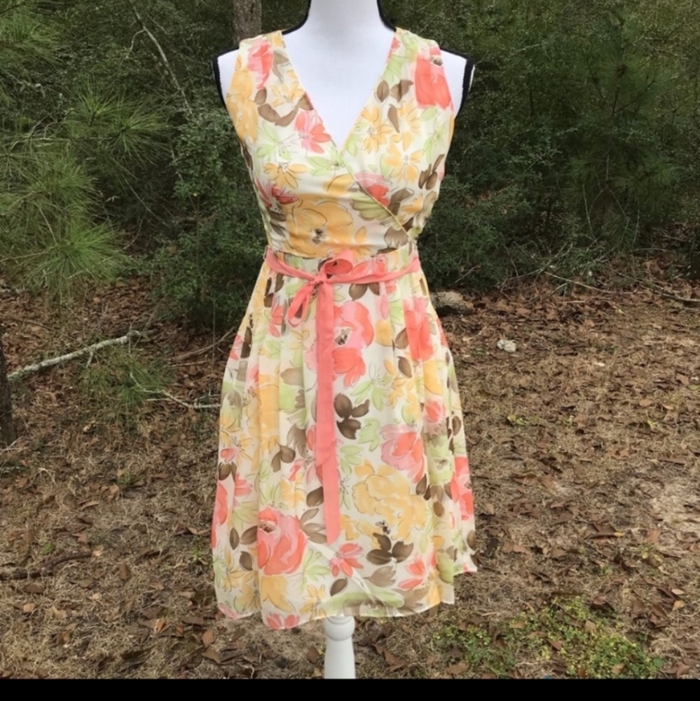Loft Silk Floral Dress Size 2P